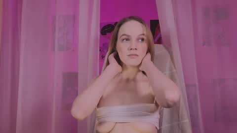 Snapshot of astra_lis chatting on 03/01/25, 06:32 Astra online show from 03/01/25, 06:32