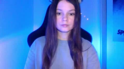 astradream_ online show from 02/11/26, 09:09