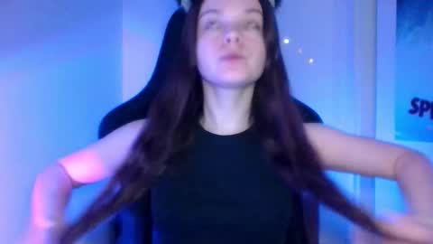 astradream_ online show from 02/15/26, 10:39