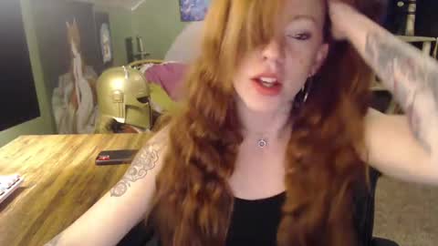 Snapshot of astraeasiren chatting on 01/07/25, 03:35 AstraeaSiren online show from 01/07/25, 03:35