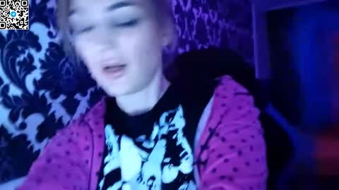 MERYEM online show from 12/16/25, 09:20