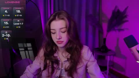 Snapshot of astramist chatting on 09/24/25, 02:20 astramist online show from 09/24/25, 02:20