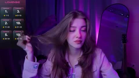 Snapshot of astramist chatting on 09/28/25, 01:49 astramist online show from 09/28/25, 01:49