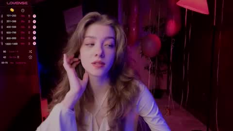 Snapshot of astramist chatting on 10/21/25, 05:41 astramist online show from 10/21/25, 05:41