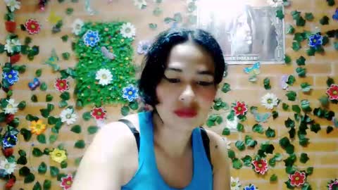 Snapshot of astrid_hauser66 chatting on 09/23/25, 04:37 astrid_hauser66 online show from 09/23/25, 04:37
