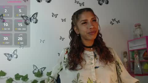 Astrid online show from 04/07/26, 04:57