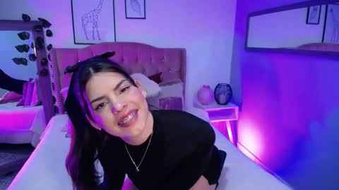 astrid_velle online show from 10/12/25, 04:44