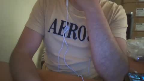 Snapshot of astro_boy_01 chatting on 12/12/24, 09:48 astro_boy_01 online show from 12/12/24, 09:48