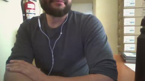 Snapshot of astro_boy_01 chatting on 01/20/25, 09:11 astro_boy_01 online show from 01/20/25, 09:11