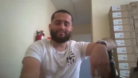 Snapshot of astro_boy_01 chatting on 09/11/25, 09:04 astro_boy_01 online show from 09/11/25, 09:04