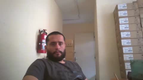 Snapshot of astro_boy_01 chatting on 10/06/25, 08:06 astro_boy_01 online show from 10/06/25, 08:06