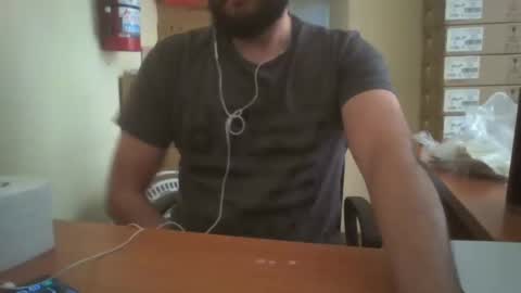 Snapshot of astro_boy_01 chatting on 11/21/25, 09:46 astro_boy_01 online show from 11/21/25, 09:46