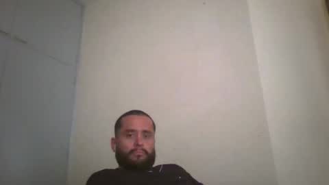 Snapshot of astro_boy_01 chatting on 11/29/25, 07:28 astro_boy_01 online show from 11/29/25, 07:28