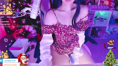 Snapshot of asuka_langleysoryu chatting on 12/26/24, 01:40 Bonnie online show from 12/26/24, 01:40