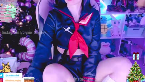 Snapshot of asuka_langleysoryu chatting on 01/04/25, 11:33 Bonnie online show from 01/04/25, 11:33