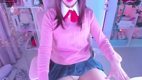 Snapshot of asuka_langleysoryu chatting on 01/30/25, 06:54 Bonnie online show from 01/30/25, 06:54