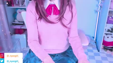 Snapshot of asuka_langleysoryu chatting on 09/18/25, 06:32 Bonnie online show from 09/18/25, 06:32