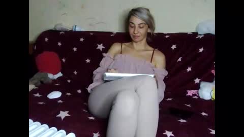 AsyaLu online show from 01/05/25, 10:50