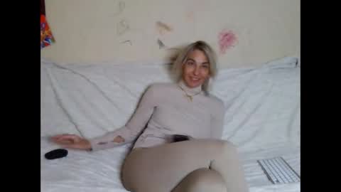 AsyaLu online show from 10/02/25, 12:12