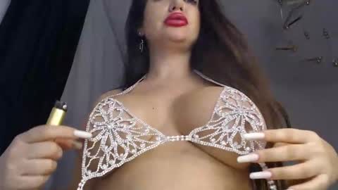 Snapshot of asyax chatting on 01/11/25, 08:54 Assya online show from 01/11/25, 08:54