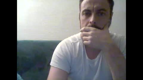 Snapshot of ataran chatting on 12/19/25, 08:38 ataran online show from 12/19/25, 08:38