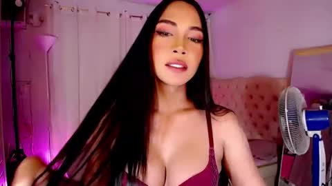 Snapshot of ate_sam chatting on 11/09/25, 04:16 Sam online show from 11/09/25, 04:16