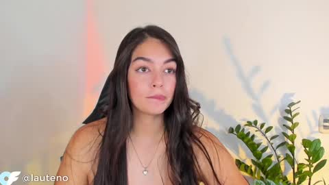 Snapshot of atena676 chatting on 12/10/24, 04:56 atena676 online show from 12/10/24, 04:56