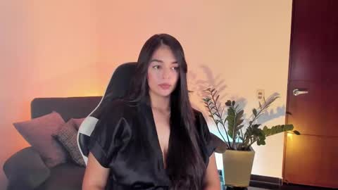 Snapshot of atena676 chatting on 02/18/25, 04:48 atena676 online show from 02/18/25, 04:48