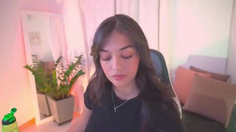 Snapshot of atena676 chatting on 11/14/25, 03:05 atena676 online show from 11/14/25, 03:05