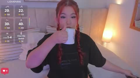 sofia online show from 02/18/26, 02:07