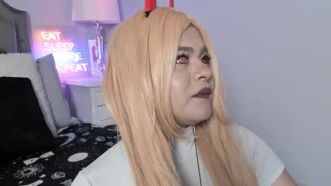 Athena online show from 10/24/25, 07:43