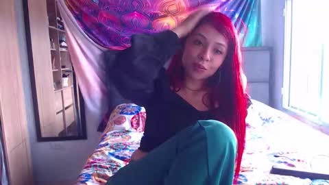 atena messy online show from 10/20/25, 07:47
