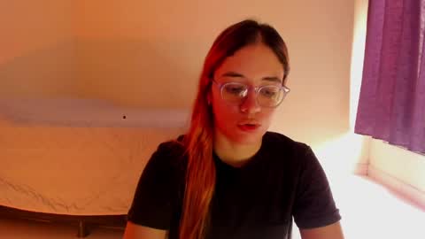 atenas online show from 04/19/26, 04:50