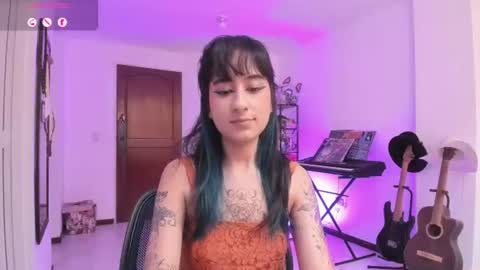 Snapshot of atenea_dragon__ chatting on 07/28/26, 08:23 Atenea online show from 07/28/26, 08:23