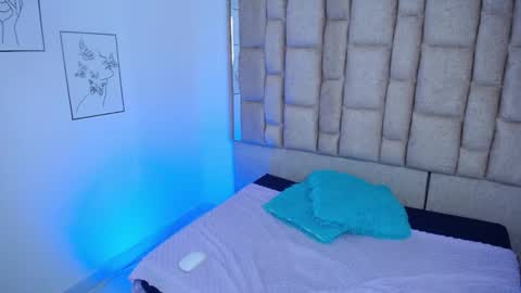 atenea_luxx online show from 01/13/26, 08:25