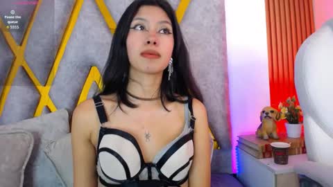 Snapshot of atenea_smith1 chatting on 04/16/26, 02:45 Athenea online show from 04/16/26, 02:45