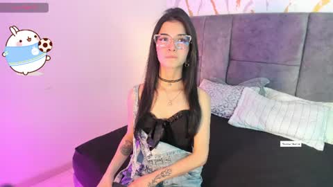 atenea velle online show from 06/17/26, 03:20