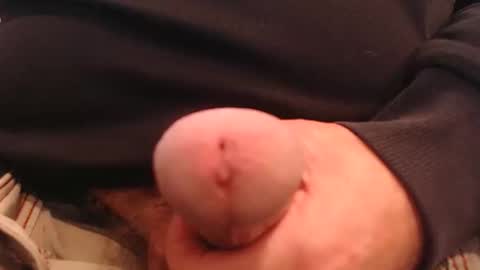 ateuout online show from 11/12/25, 09:53