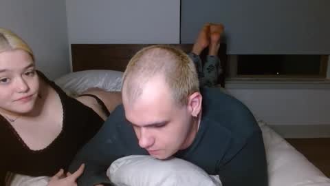 Snapshot of athena081 chatting on 11/07/25, 10:26 Athena online show from 11/07/25, 10:26