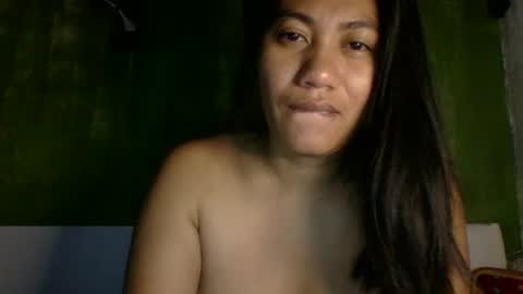 athena231993 online show from 11/24/25, 07:57