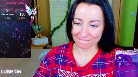 Snapshot of athena_starry chatting on 12/22/24, 07:22 athena starry online show from 12/22/24, 07:22