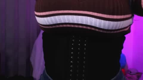 Snapshot of athenamatrix chatting on 10/28/25, 05:59 Athena formerly loverinsecret online show from 10/28/25, 05:59