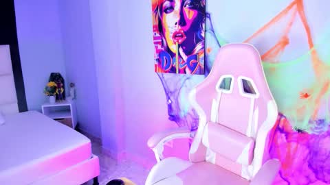 athenea__fox online show from 11/03/25, 11:44