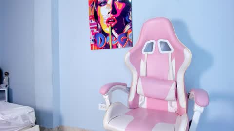 athenea__fox online show from 11/05/25, 11:43