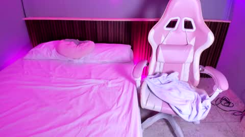 athenea__fox online show from 04/14/26, 12:11