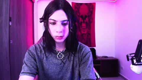 athenauwu online show from 05/23/26, 05:56