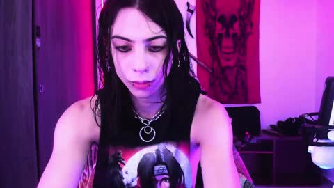athenauwu online show from 06/08/26, 05:30