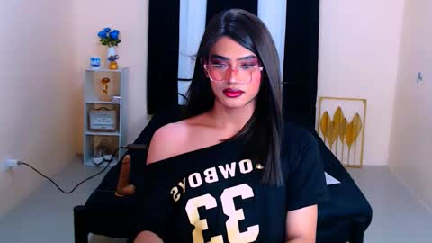 athisamoore online show from 10/25/25, 06:13