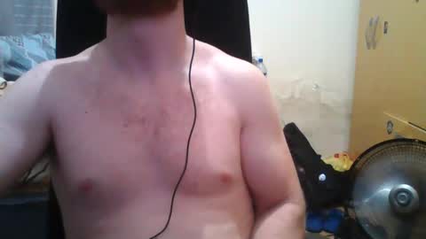 Snapshot of athleticboyy chatting on 12/05/24, 03:48 Paul Van online show from 12/05/24, 03:48