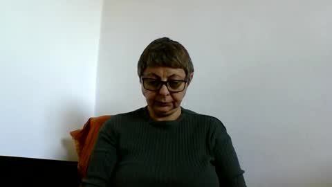 atikaarea online show from 10/29/25, 09:33